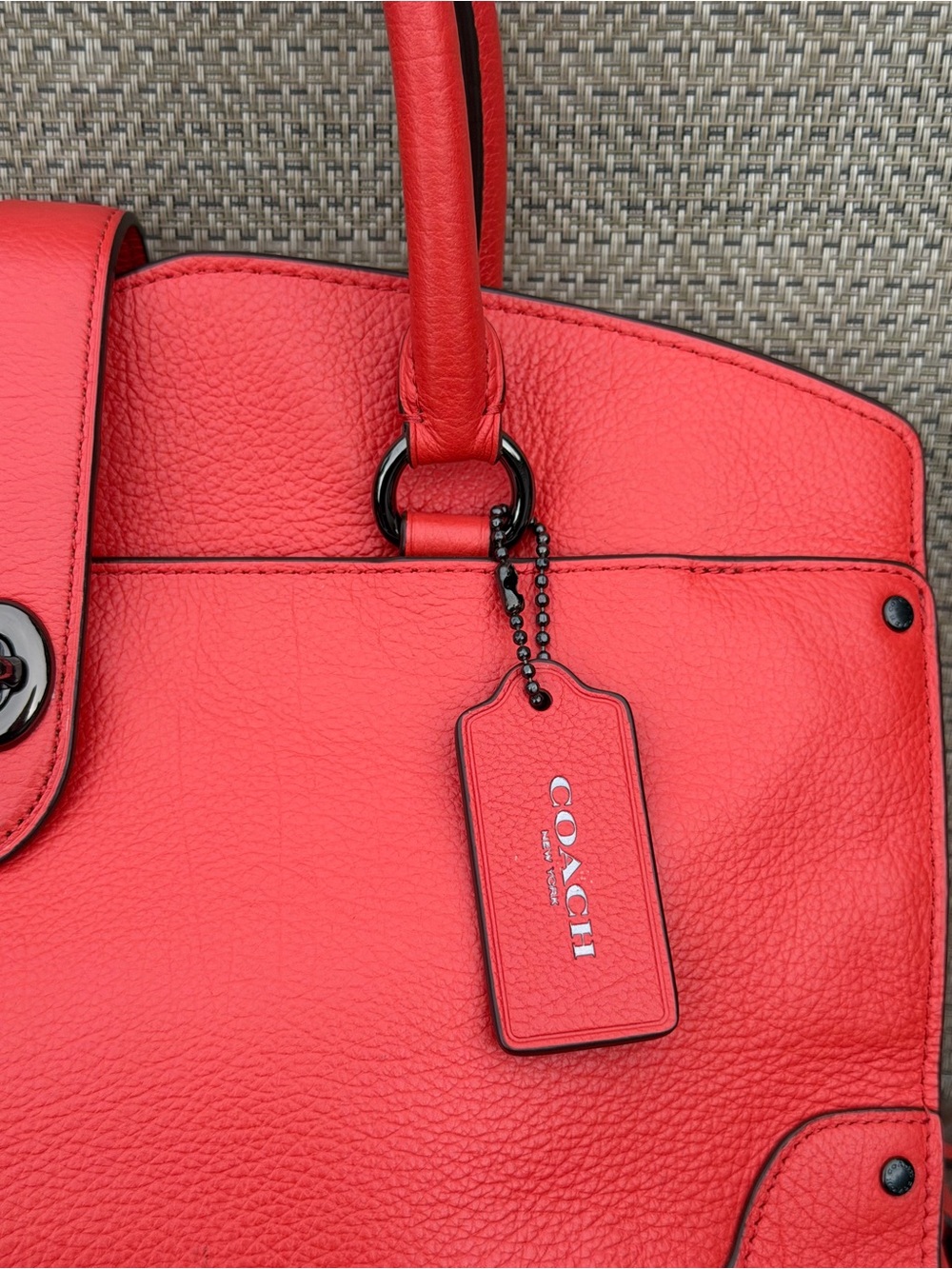 COACH Mercer 30 Satchel Crossbody Deep coral Pebble Grain Leather 37575 Handbag - Picture 3 of 9